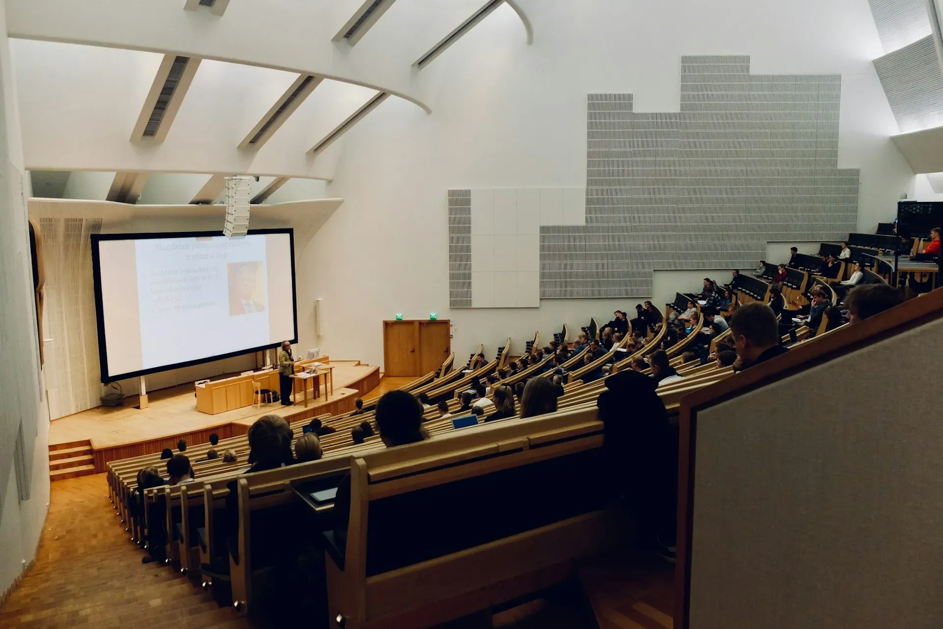 大学の授業風景